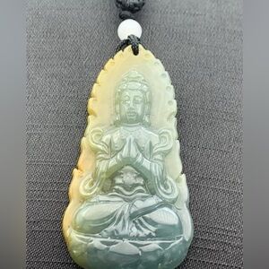 Elegant jadeite Jade Pendant Necklace yellow green guanyin Kwan yin